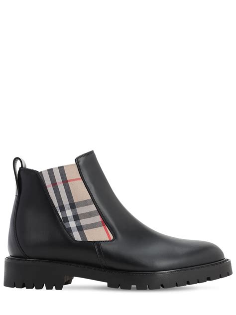 Check Panel Leather Chelsea Boots in Black 